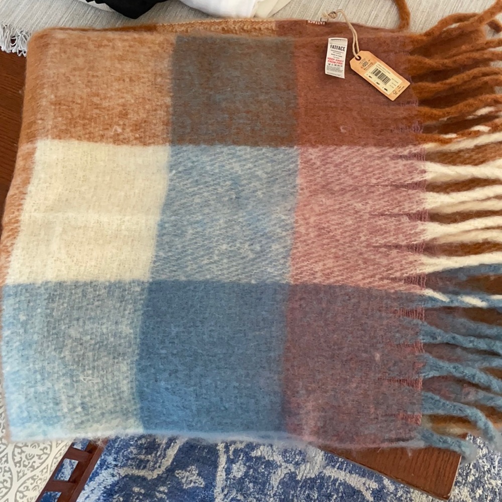 Fat face women’s scarf
